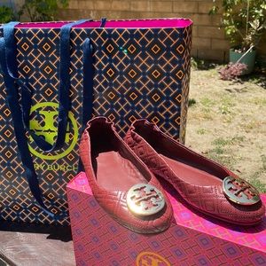 Burgundy ballerina Tory Burch shoes